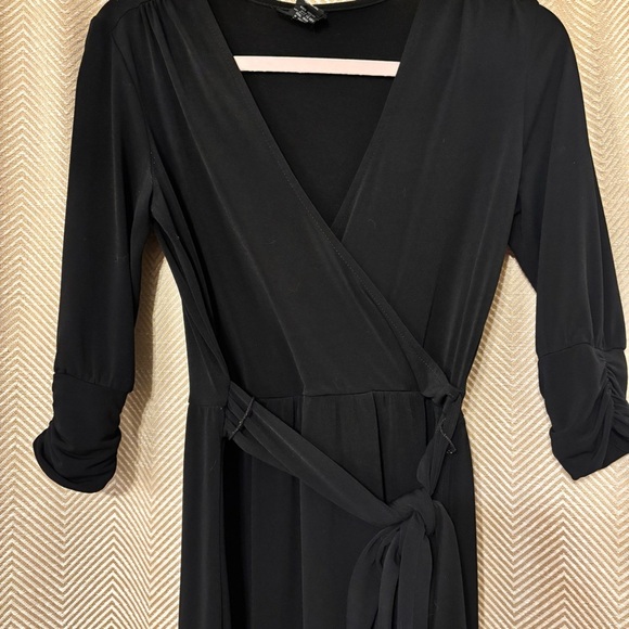 Small New York & Company Black Wrap Dress, Half Sleeves - Picture 3 of 8